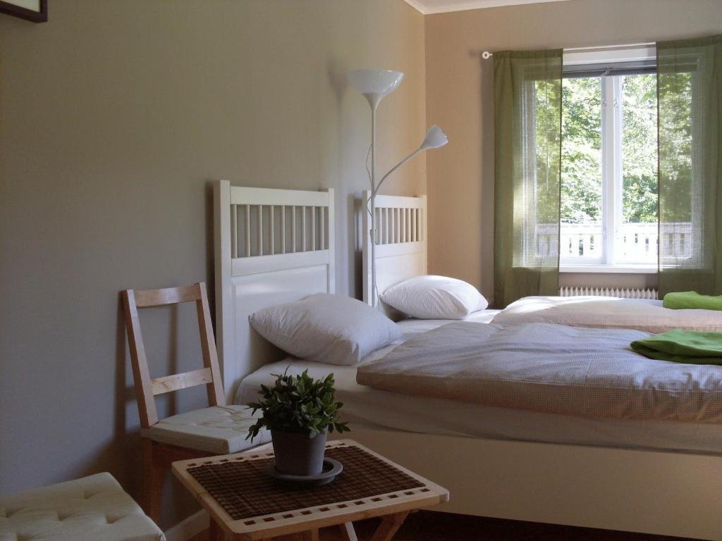 Hotel & Pensionat Bjoerkelund Stenbrohult  Kamer foto