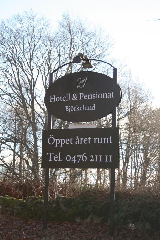 Hotel & Pensionat Bjoerkelund Stenbrohult  Buitenkant foto