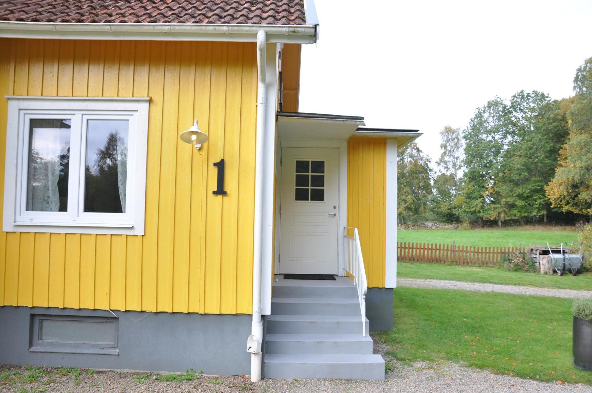 Hotel & Pensionat Bjoerkelund Stenbrohult  Buitenkant foto